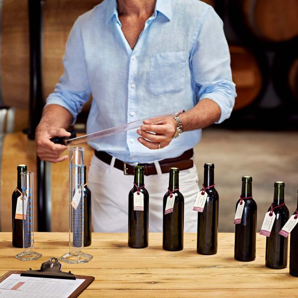 Crée son propre vin