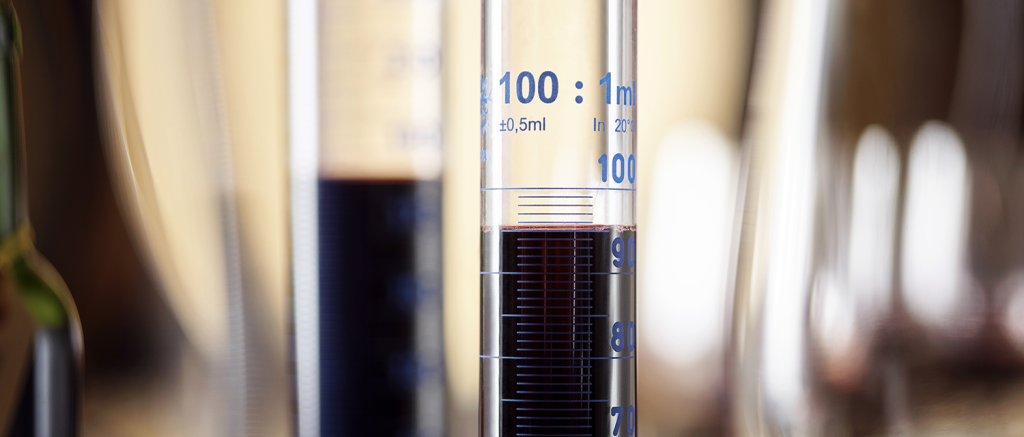 L'assemblage pour créer un vin d'exception.